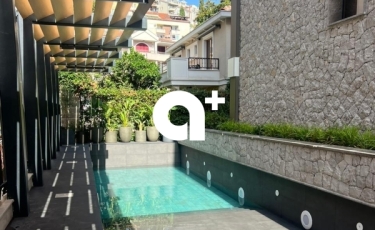 Luxury apartment with swimming pool in center of Budva